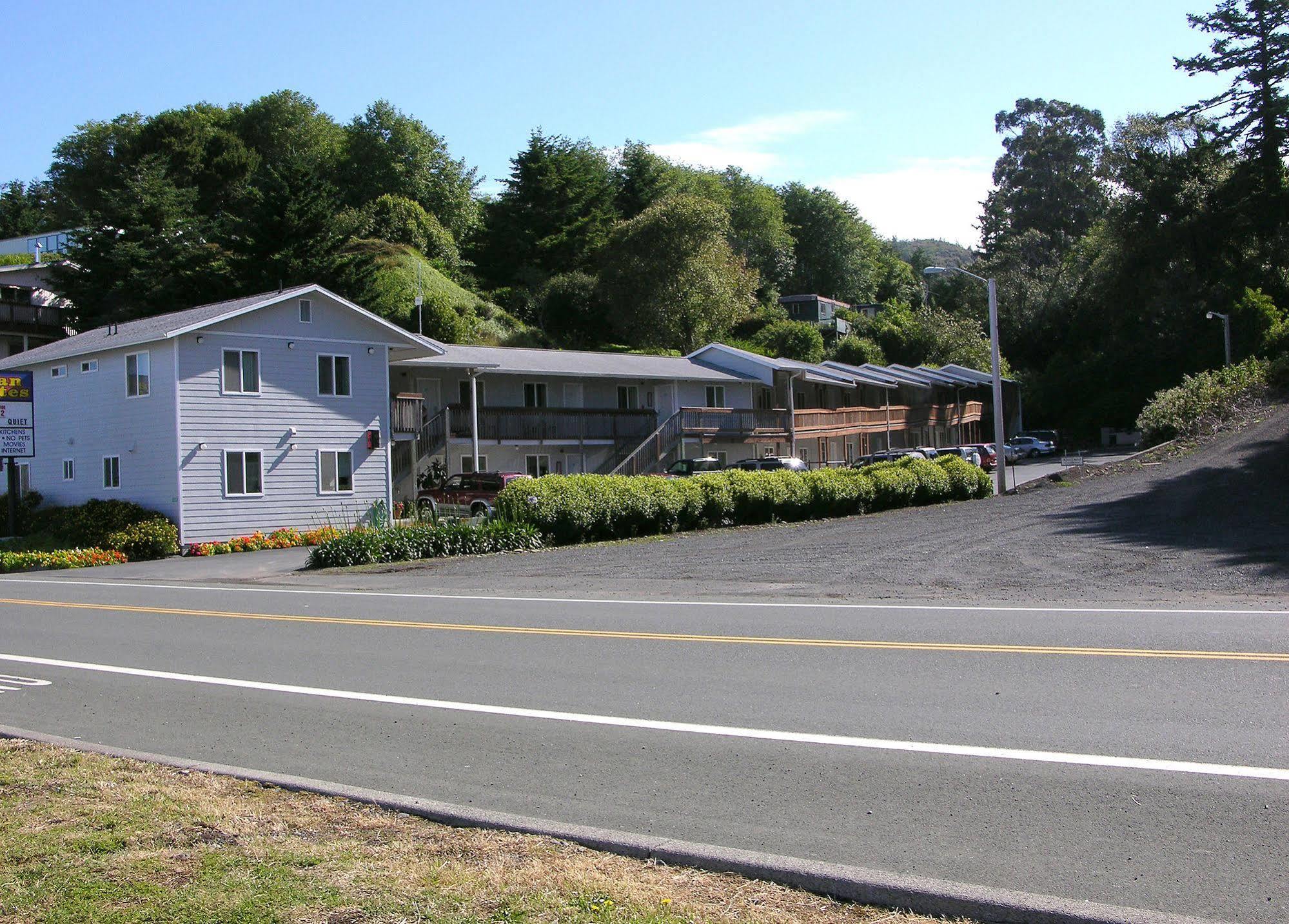 Ocean Suites Motel Harbor Exterior photo